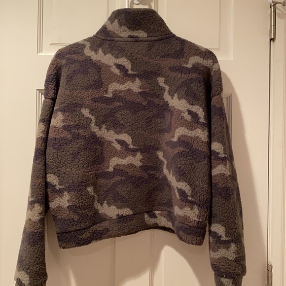 Sherpa jacket - Picture 2 of 2